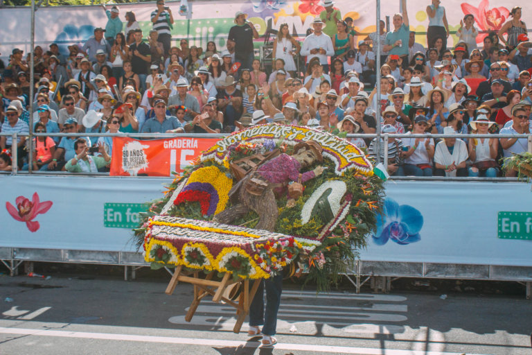 Inspiring Photos From Feria De Las Flores In Medell N Wanderluluu