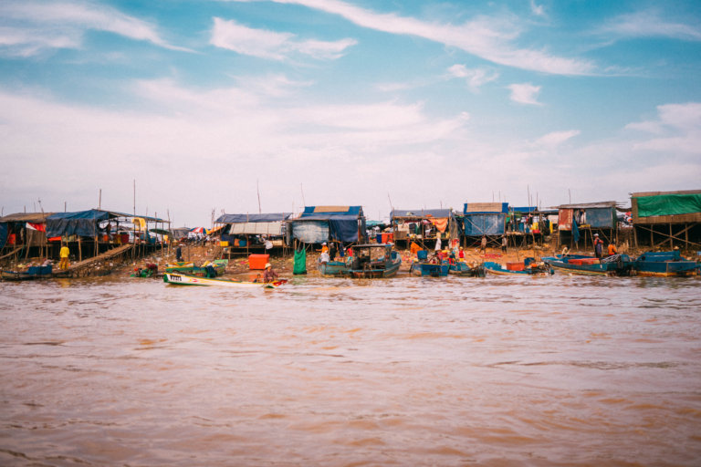 Floating Village of Chong Khneas: Read This Before You Go - Wanderluluu