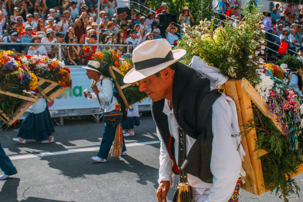 Inspiring Photos From Feria De Las Flores In Medell N Wanderluluu